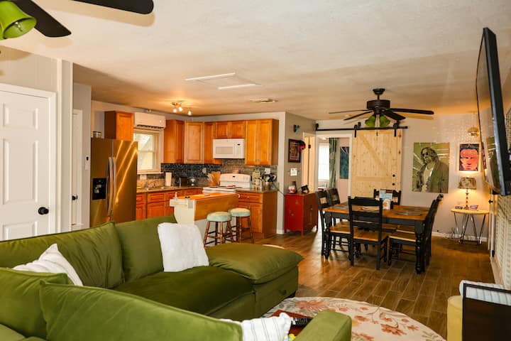Lake Cabin | 20 Min To River & Whitewater•dogs Ok! - Canyon Lake, TX