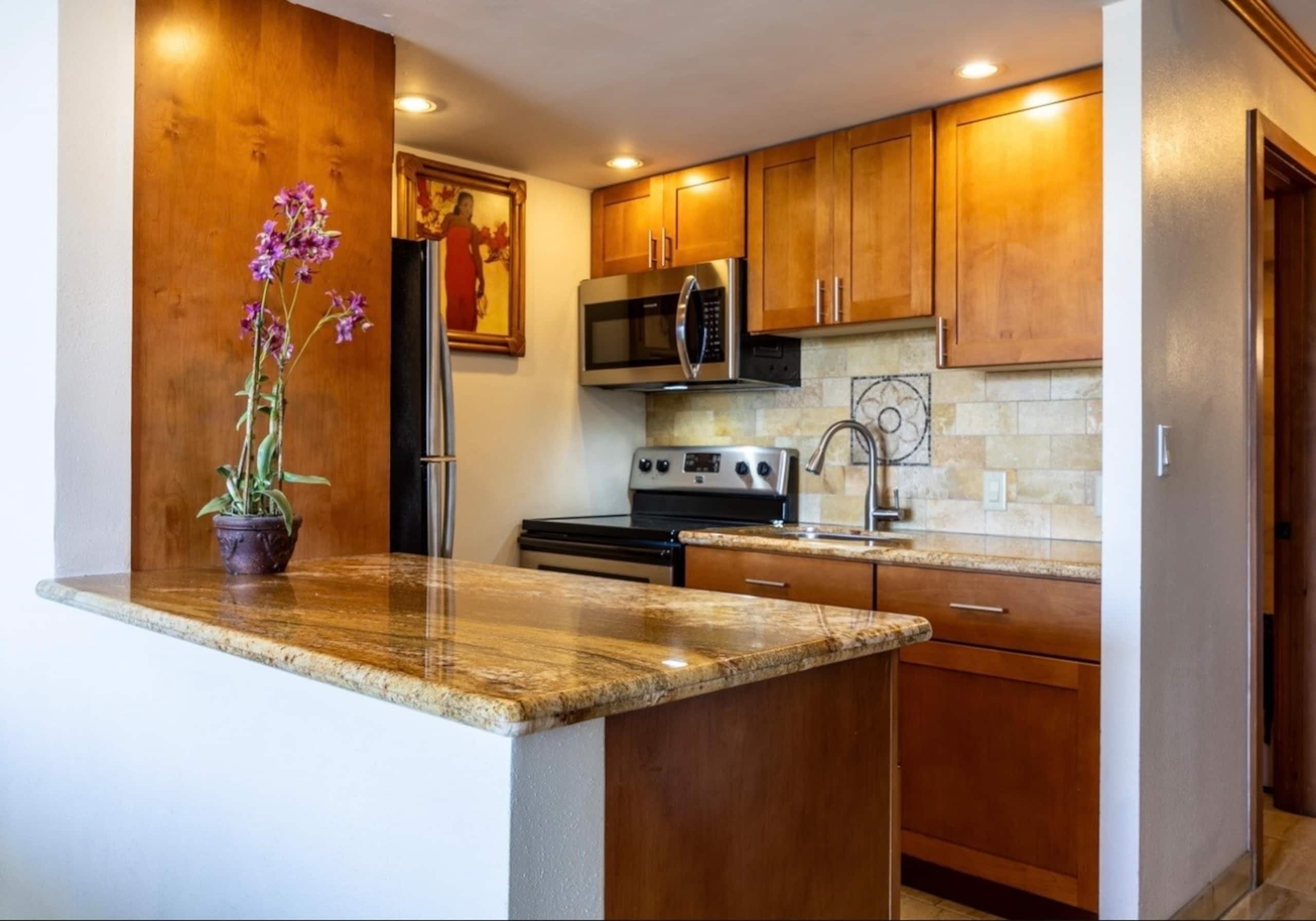 Lahaina Shores Maui Dream Beachfront Ocean Views - Image 83