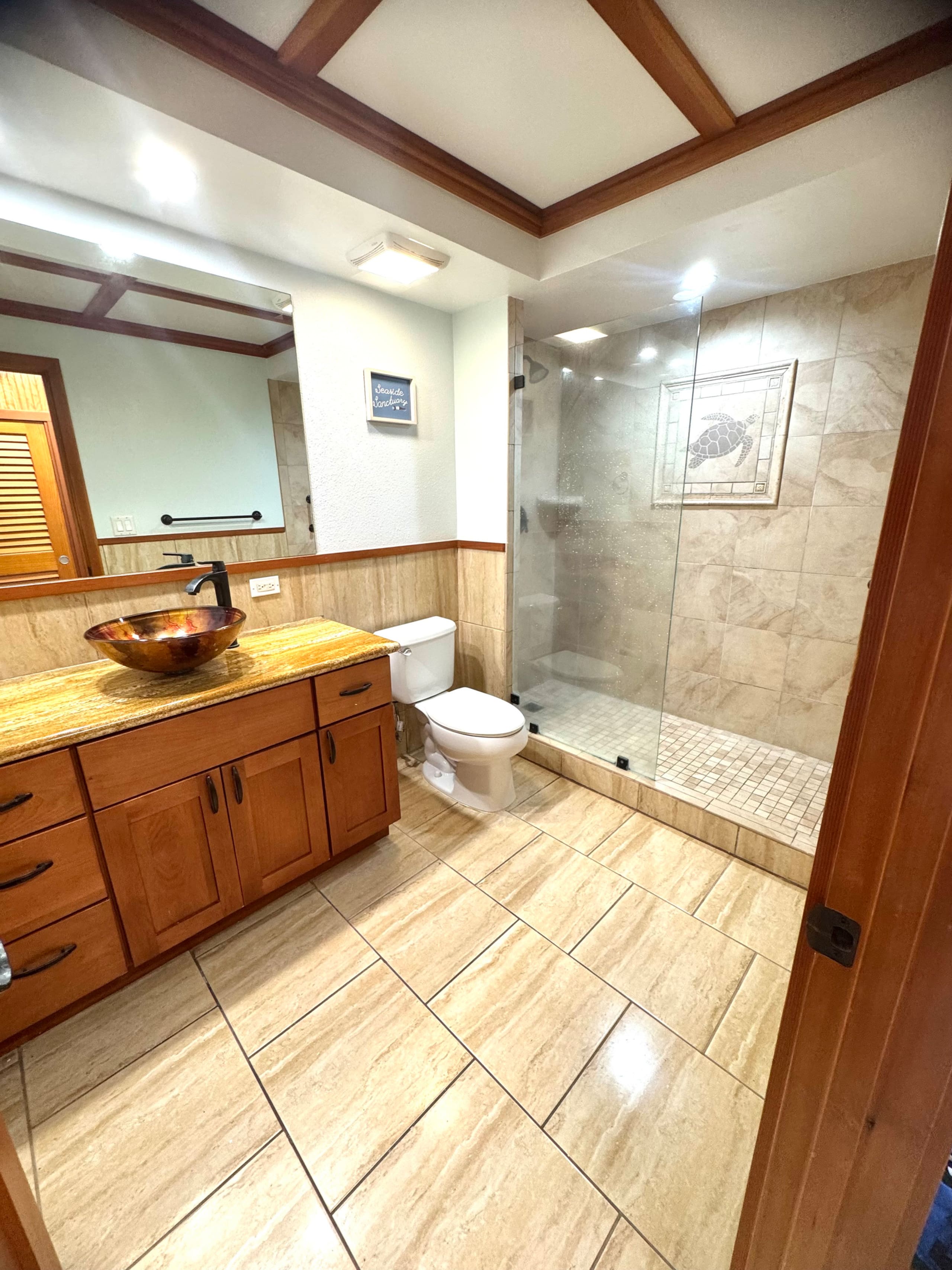 Lahaina Shores Maui Dream Beachfront Ocean Views - Image 15