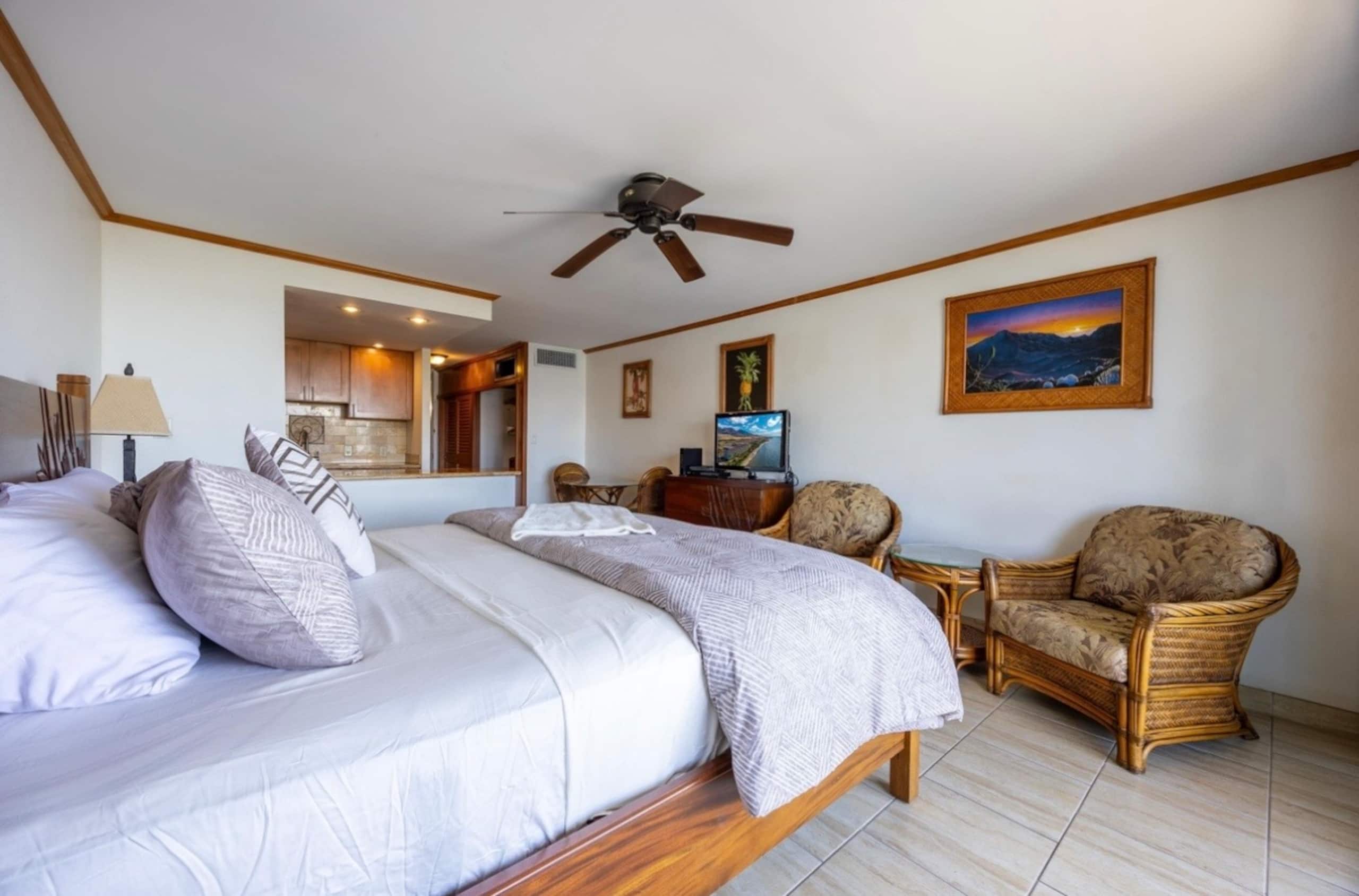 Lahaina Shores Maui Dream Beachfront Ocean Views - Image 80