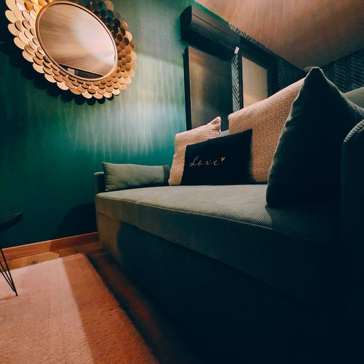 Love Room Prenium
Près De Nantes, Sauna, Balneo - Bouguenais