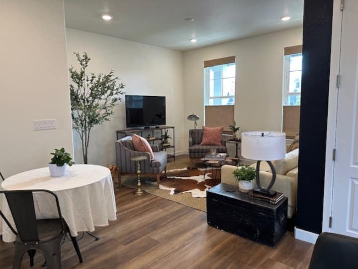 One Bedroom Adu With Stunning Flatiron Views! - Eldorado Canyon State Park, Eldorado Springs