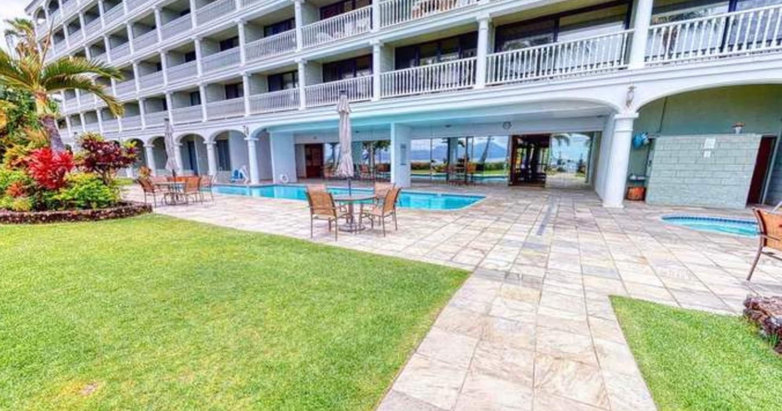 Lahaina Shores Beachfront OceanView TropicalEscape - Image 55