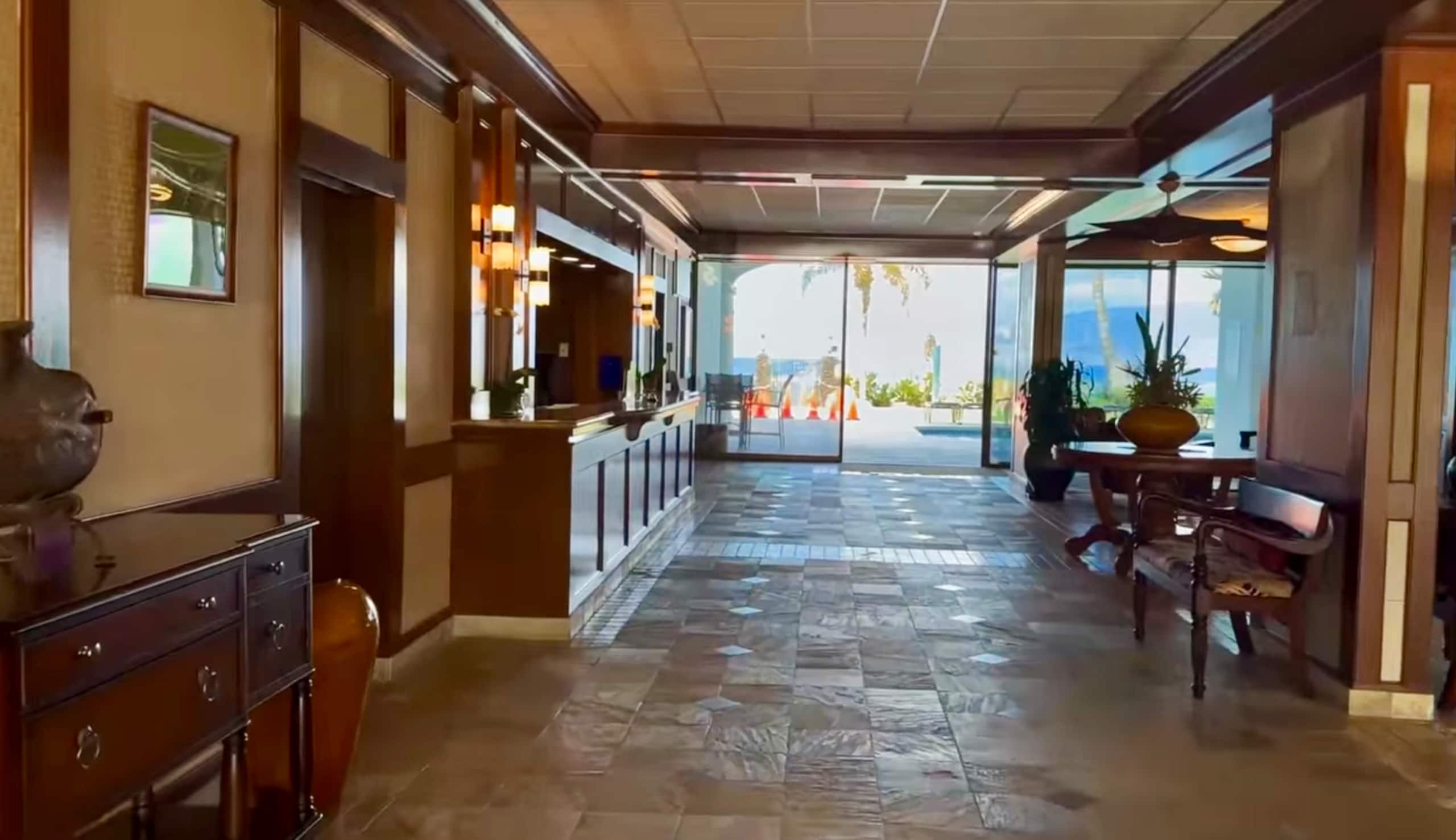Lahaina Shores Beachfront OceanView TropicalEscape - Image 51
