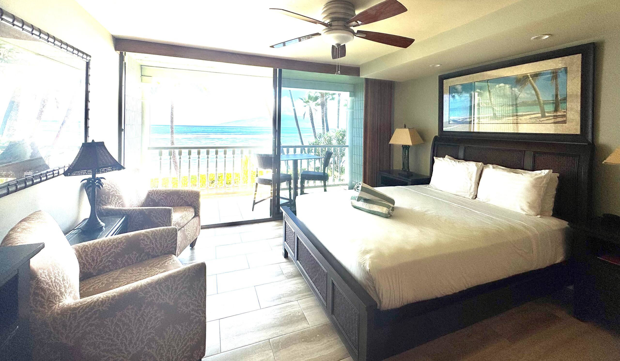 Lahaina Shores Beachfront OceanView TropicalEscape - Image 12