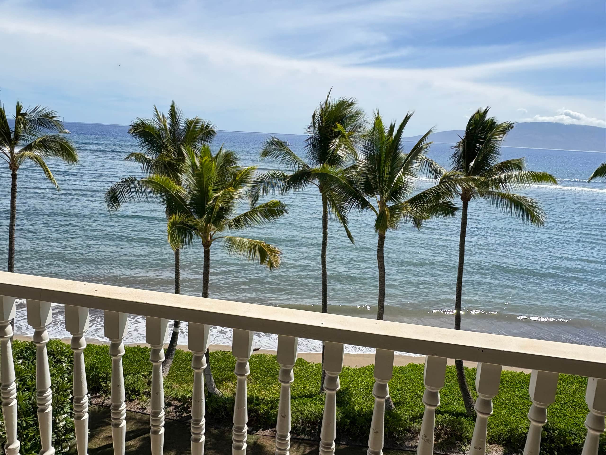 Lahaina Shores Beachfront OceanView TropicalEscape - Image 26