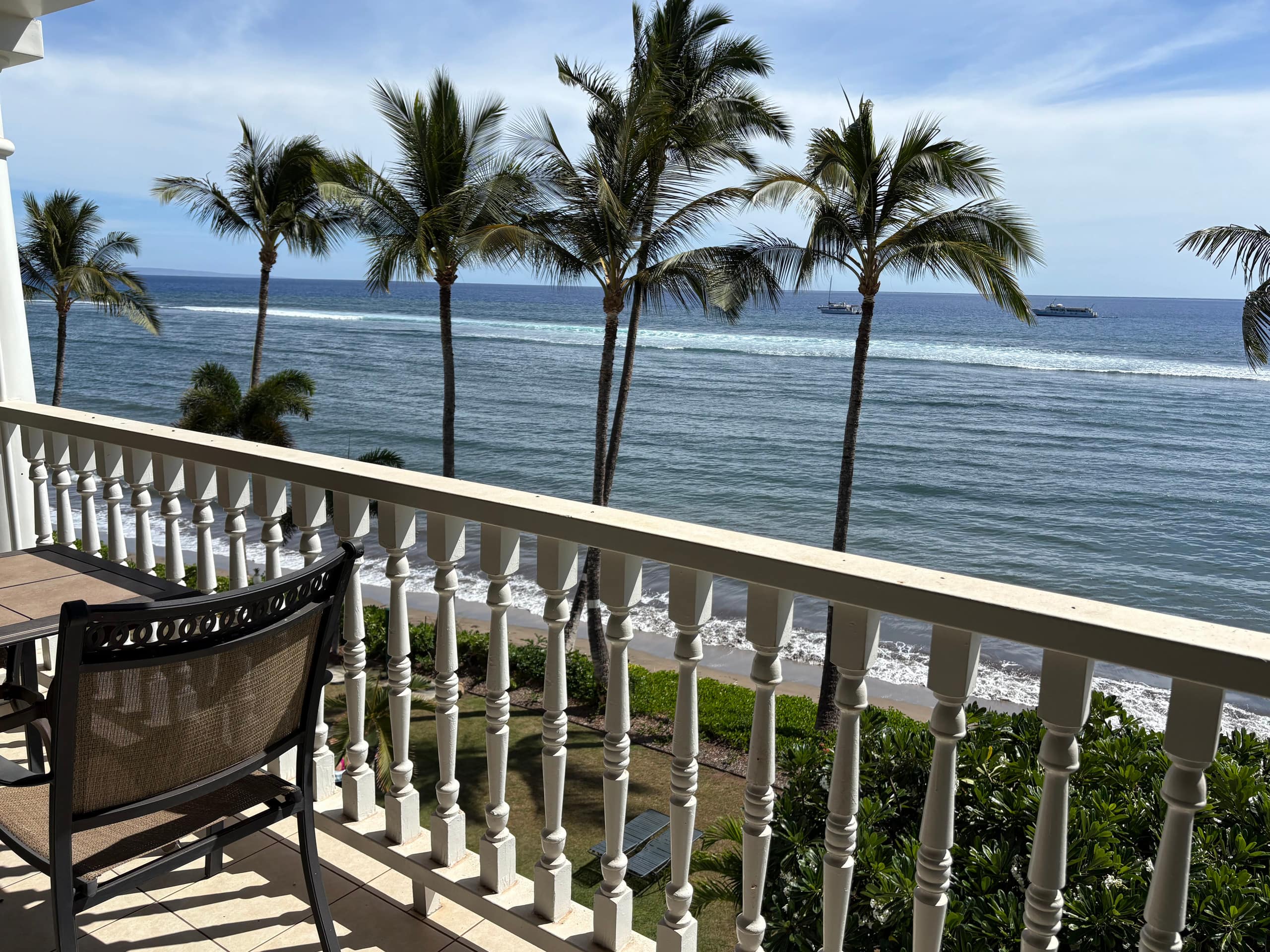 Lahaina Shores Beachfront OceanView TropicalEscape - Image 27