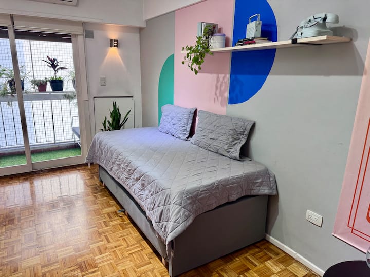 Студия в Colegiales с балконом и мебелью