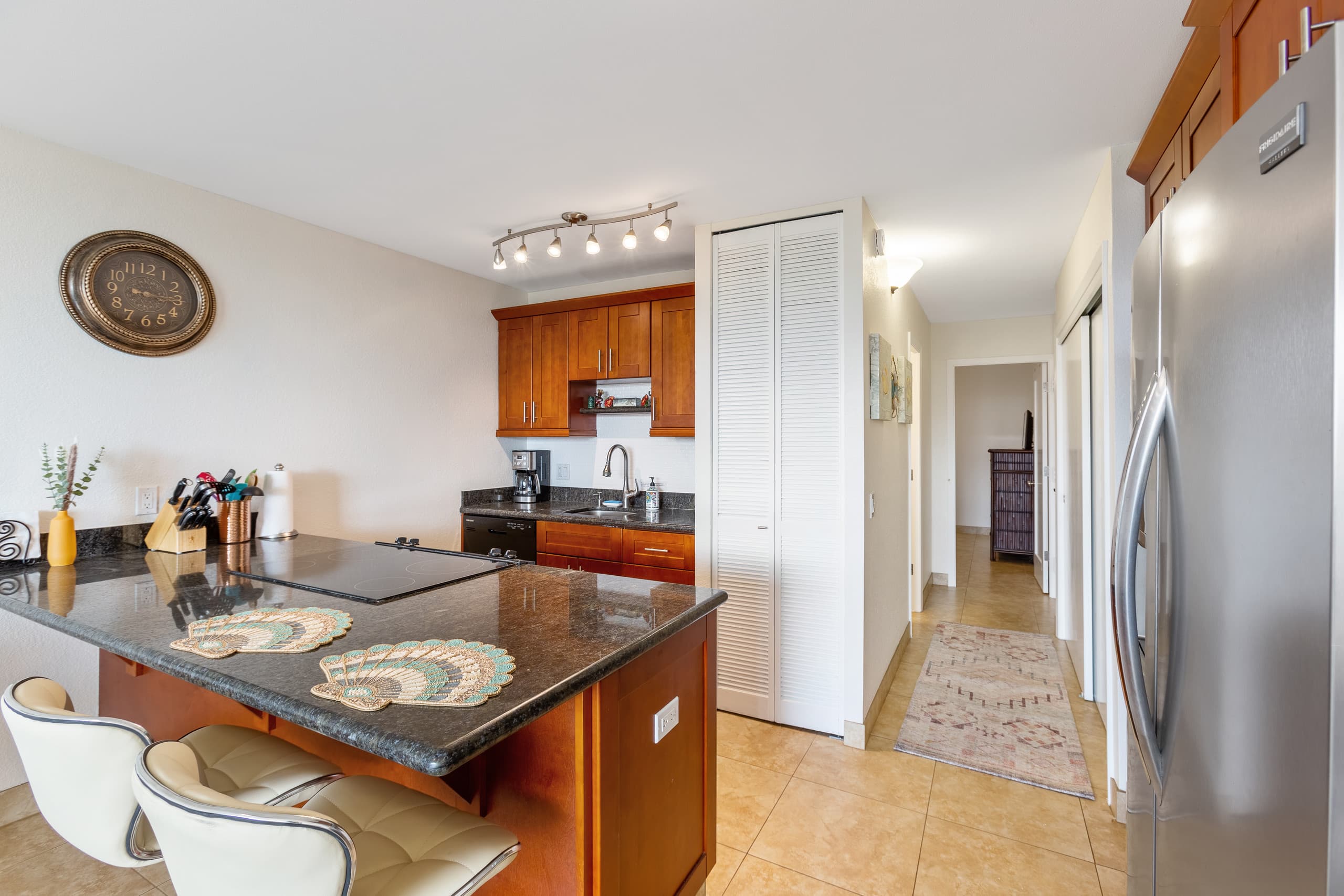 Partial Ocean View King Condo at Maui Vista Kihei - Photo 11