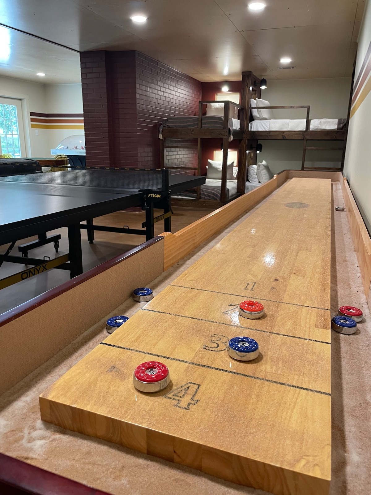 Stunning Private Game Room Apartments Off The Grid For Rent image