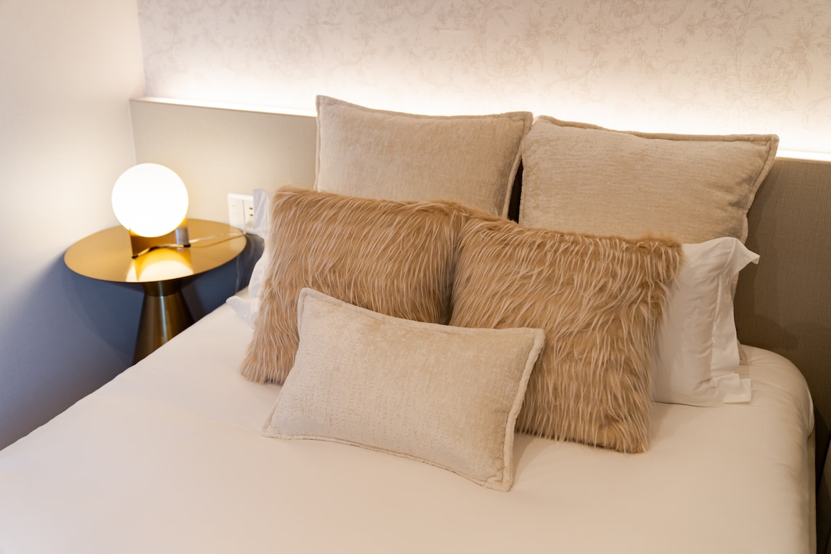 ห้องนอน B บนชั้น 3