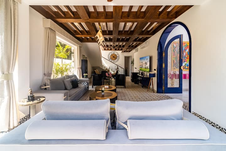 ELIVAAS Fernweh VK · 3-BHK villa with Private Pool, Garden, Gazebo