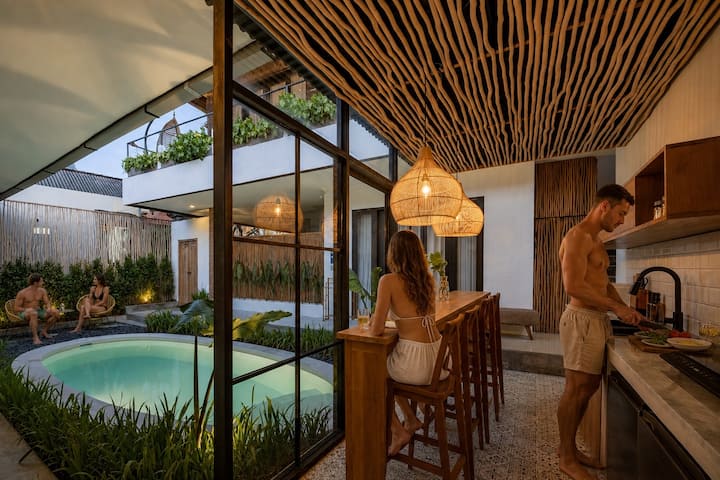 Cozy Room #B5 Central Seminyak + Coworking Space - Bali