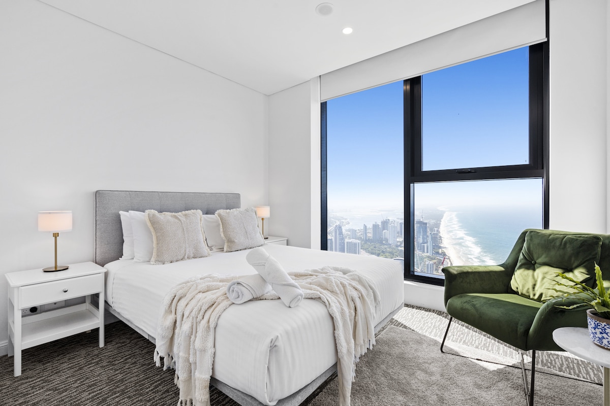 Spavaća soba 1 - 1 х Bračni krevet (širine 150-179 cm) 