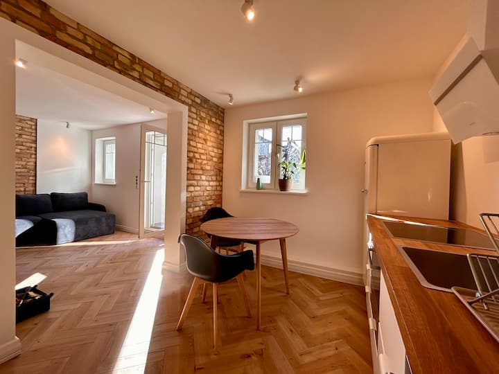 Stylishly Renovated Apartment With Terrace - Frankfurt am Main