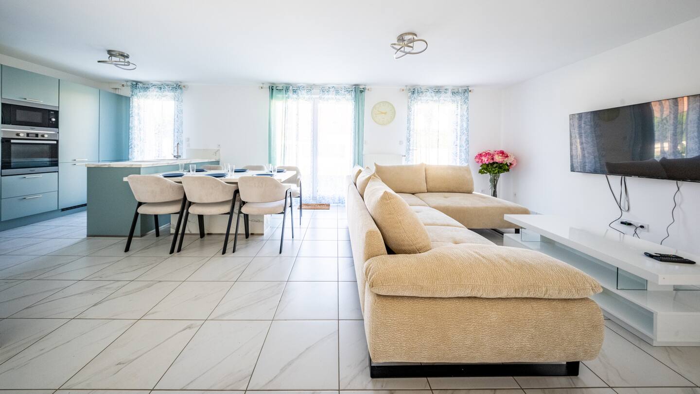 L’Hortensia – Maison familiale — Salon