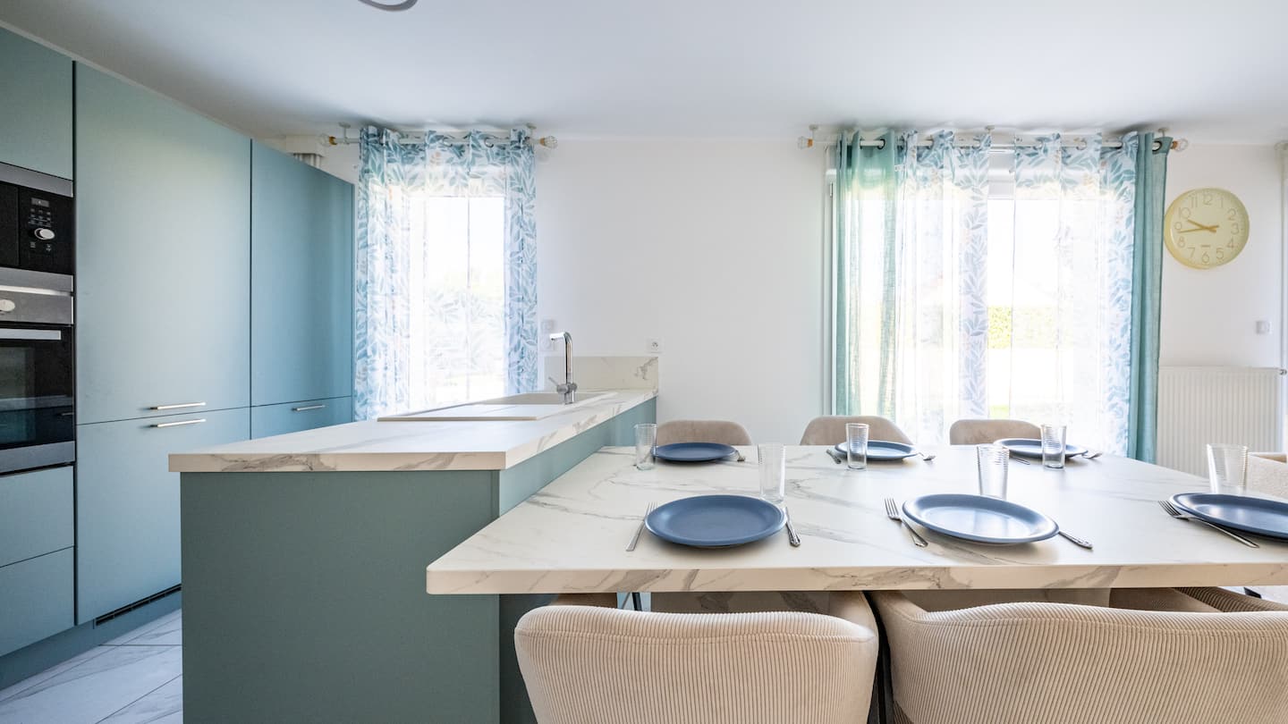L’Hortensia – Maison familiale — Espace repas