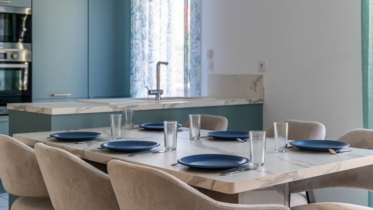 L’Hortensia – Maison familiale — Espace repas
