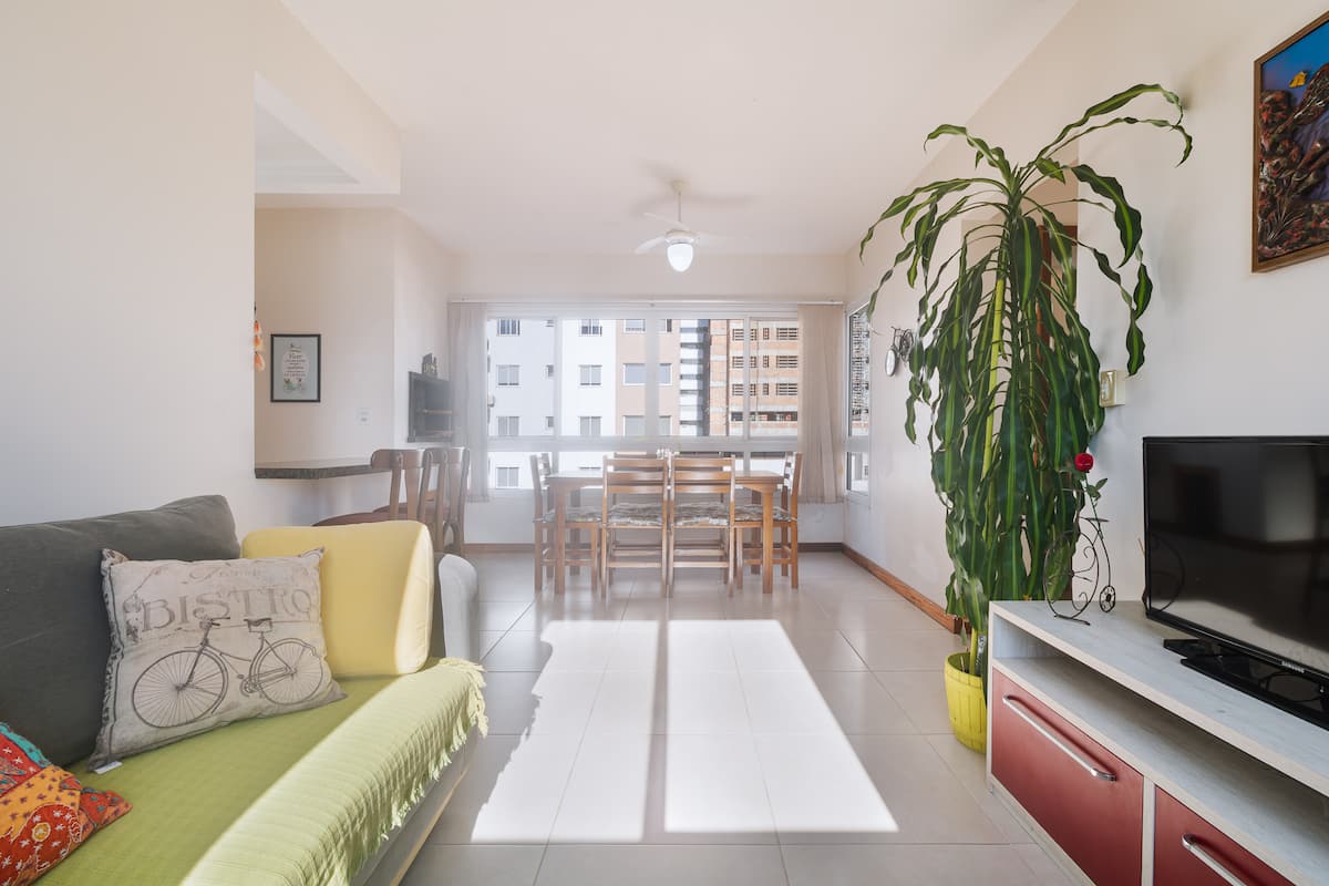 Conforto e praticidade — 2 dorm, ar, box duplo — foto 3