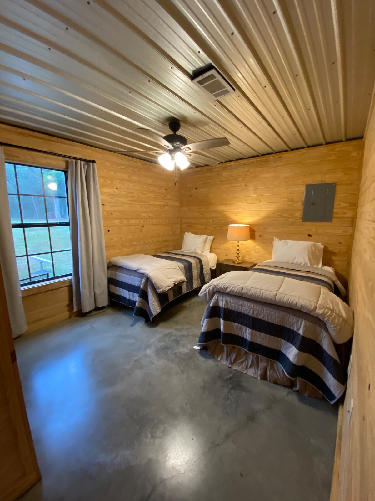 The Landings at Sardis Lake- Cabin #4 - Image 4