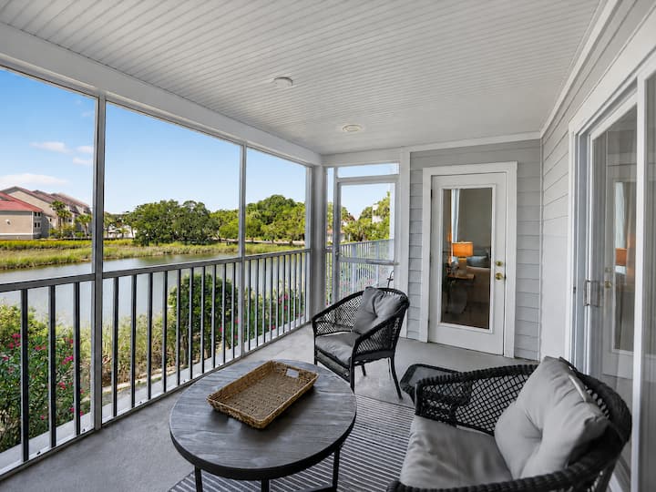 Folly Waterfront Condo - Pool, Screened Porch - Folly Beach, SC