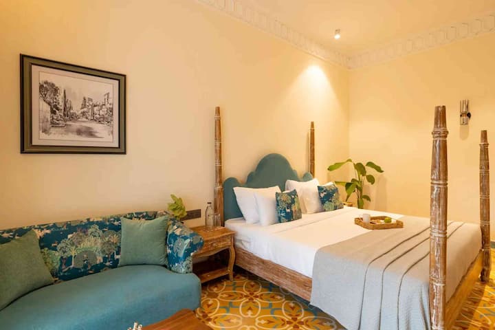Bedroom 1 image 1