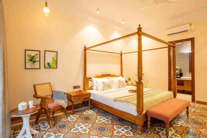 Bedroom 2 image 2
