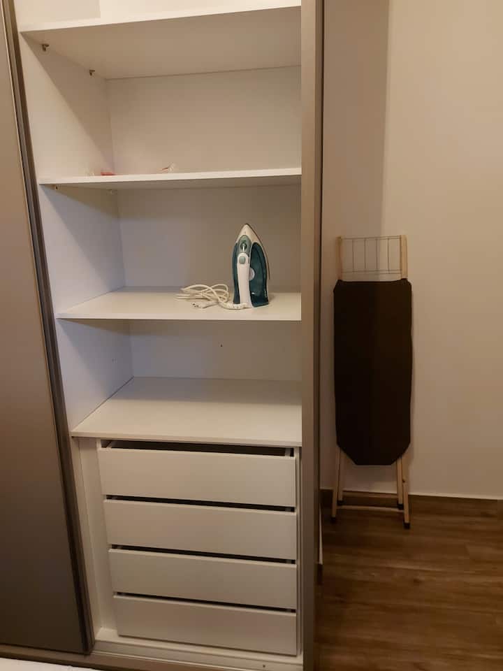 غرفة النوم 1