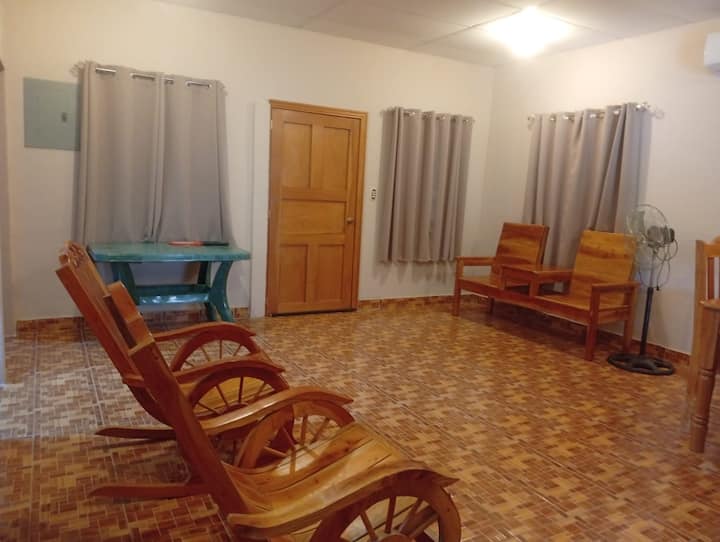 Casita Rivas 801 - El Salvador