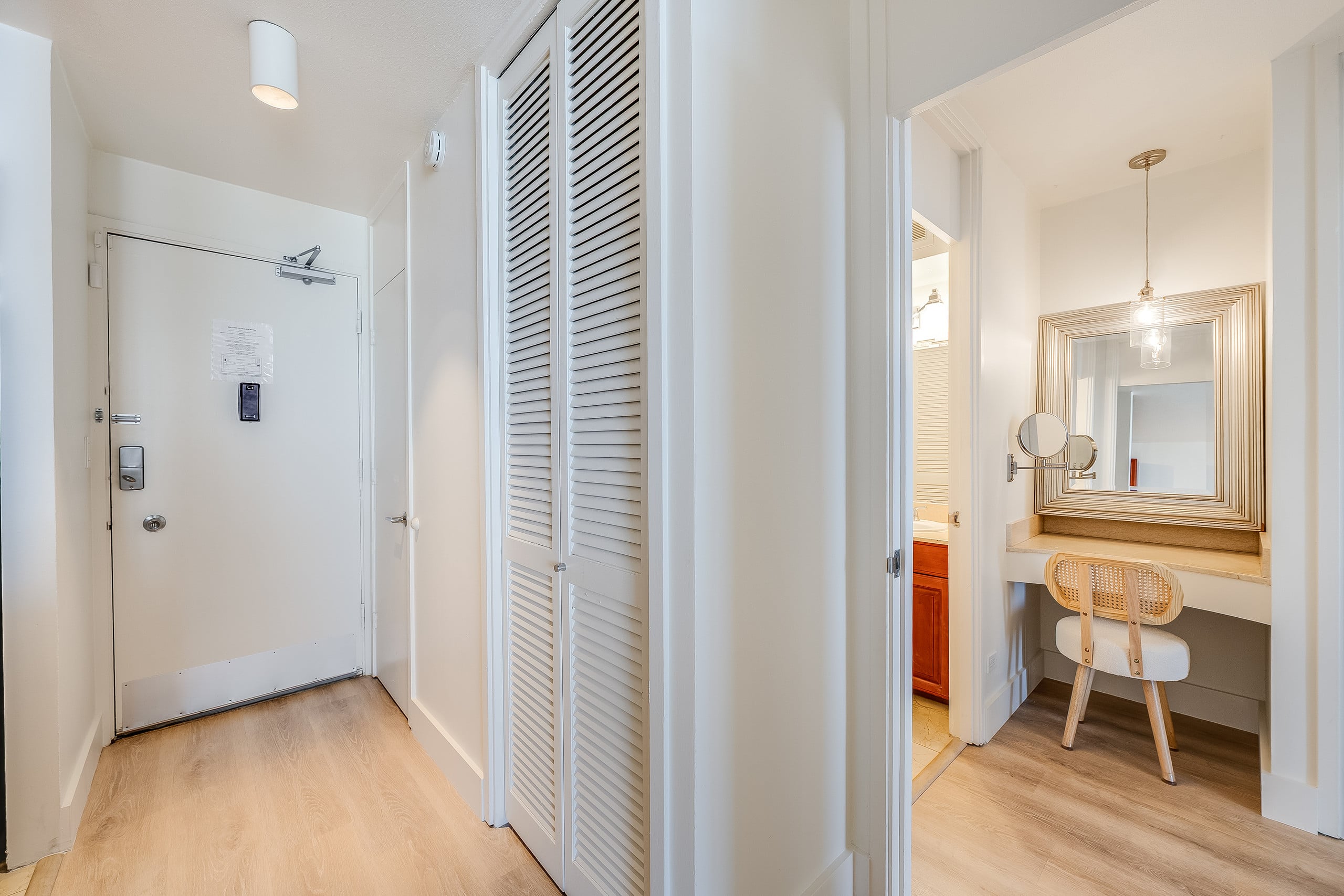 1886 Ilikai Marina 1BR - Top-Floor- Free Fireworks - Image 45