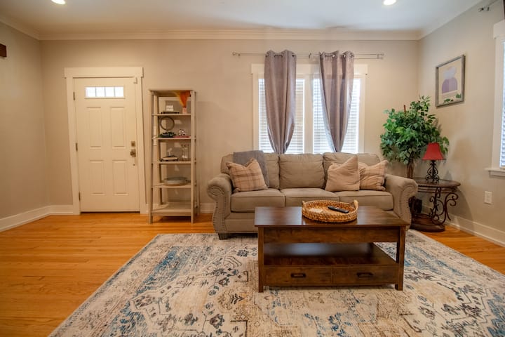 Safe Haven Near Paseo District 3bed 2bath - Sidewinder, Oklahoma City