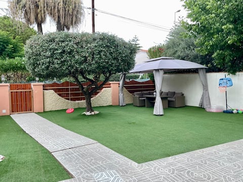 Townhouse with private garden and pool.