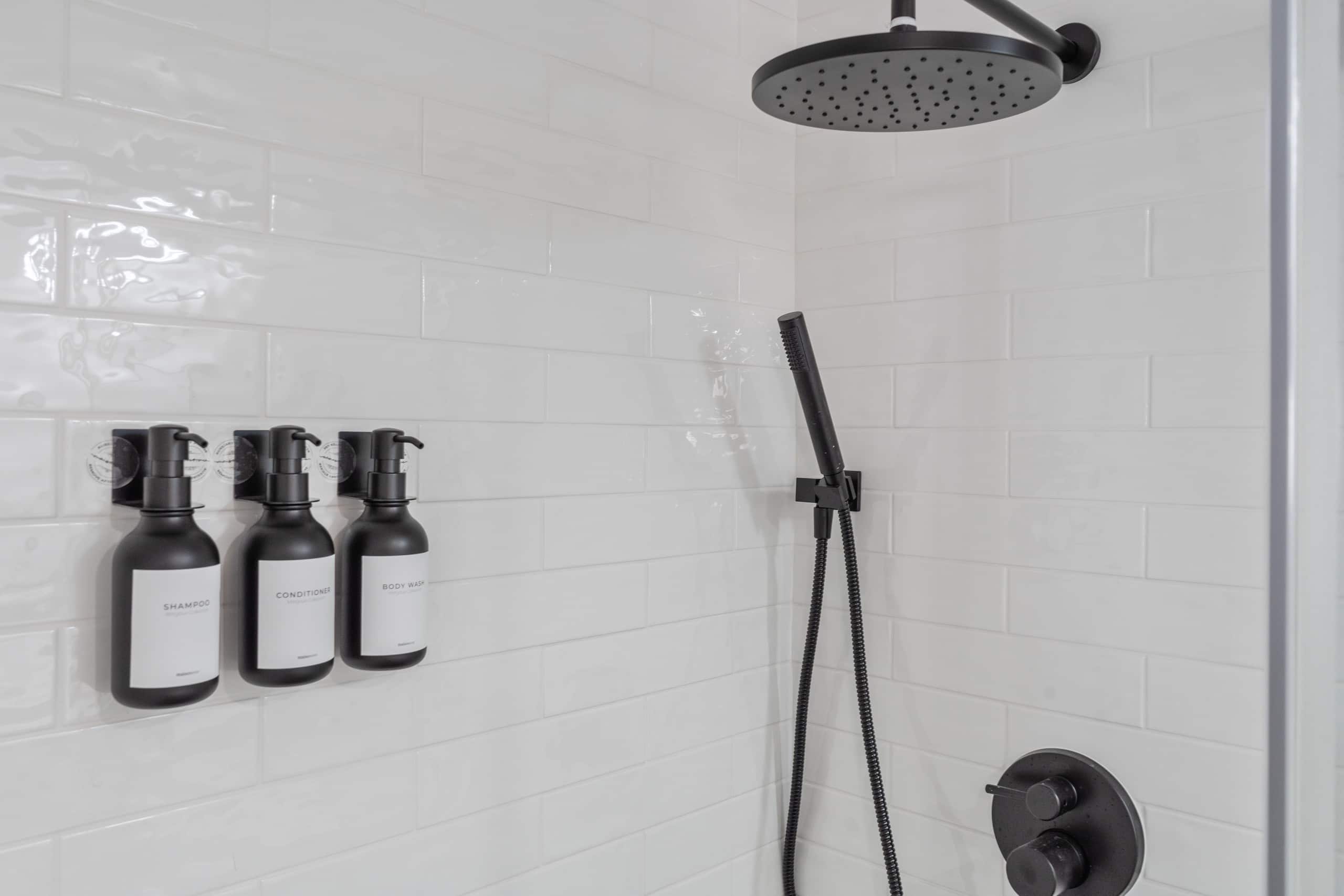 Fully Renovated Beautiful 2bdrm @ Ilikai - Image 31