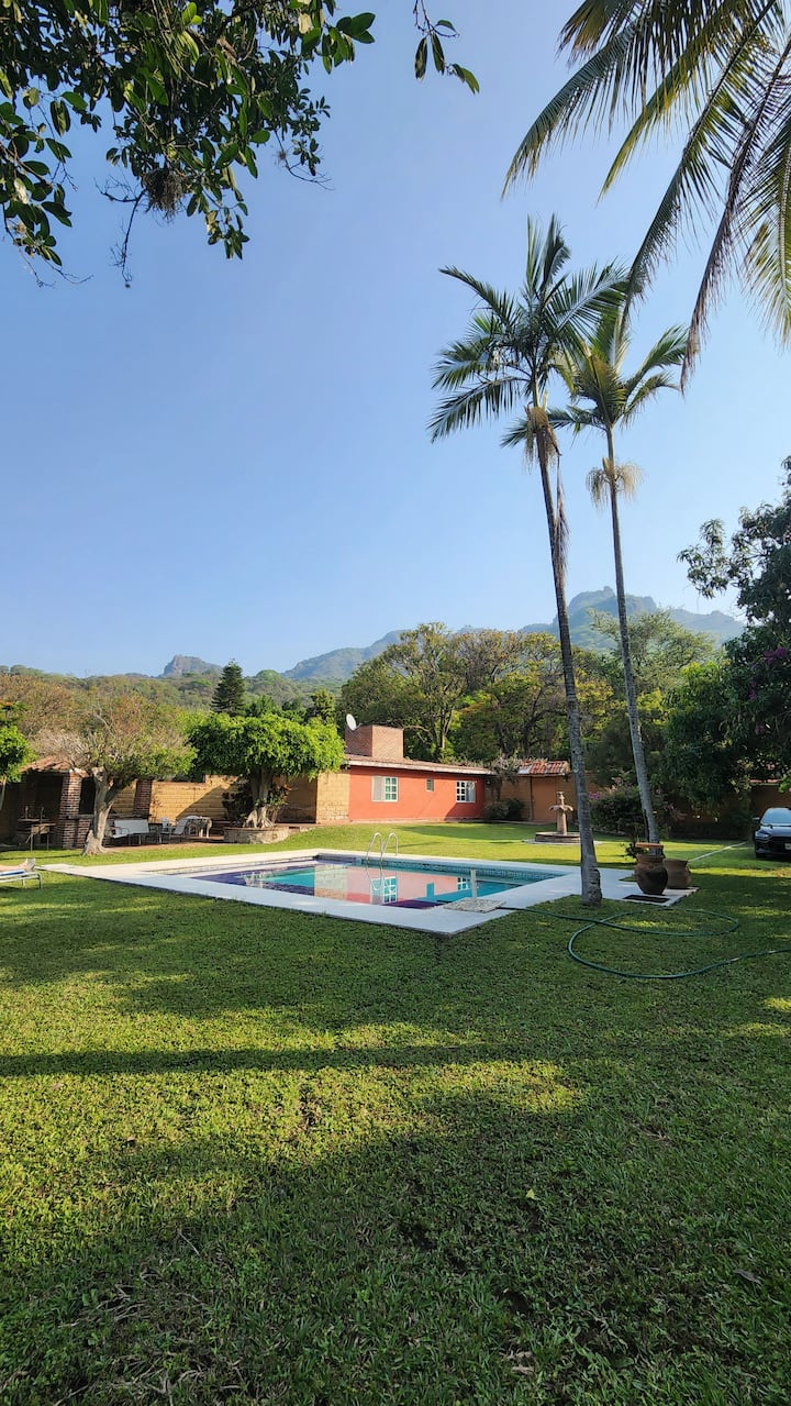 Casa De Campo Con Alberca Y Vista A La Montaña - Cocoyoc