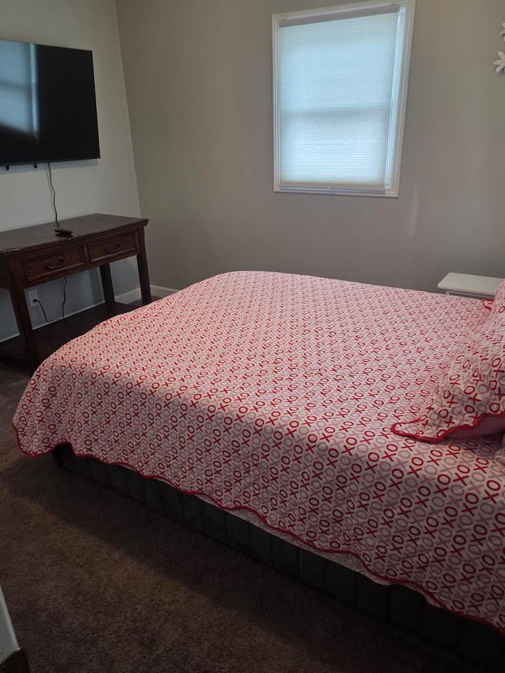 საძინებელი 1