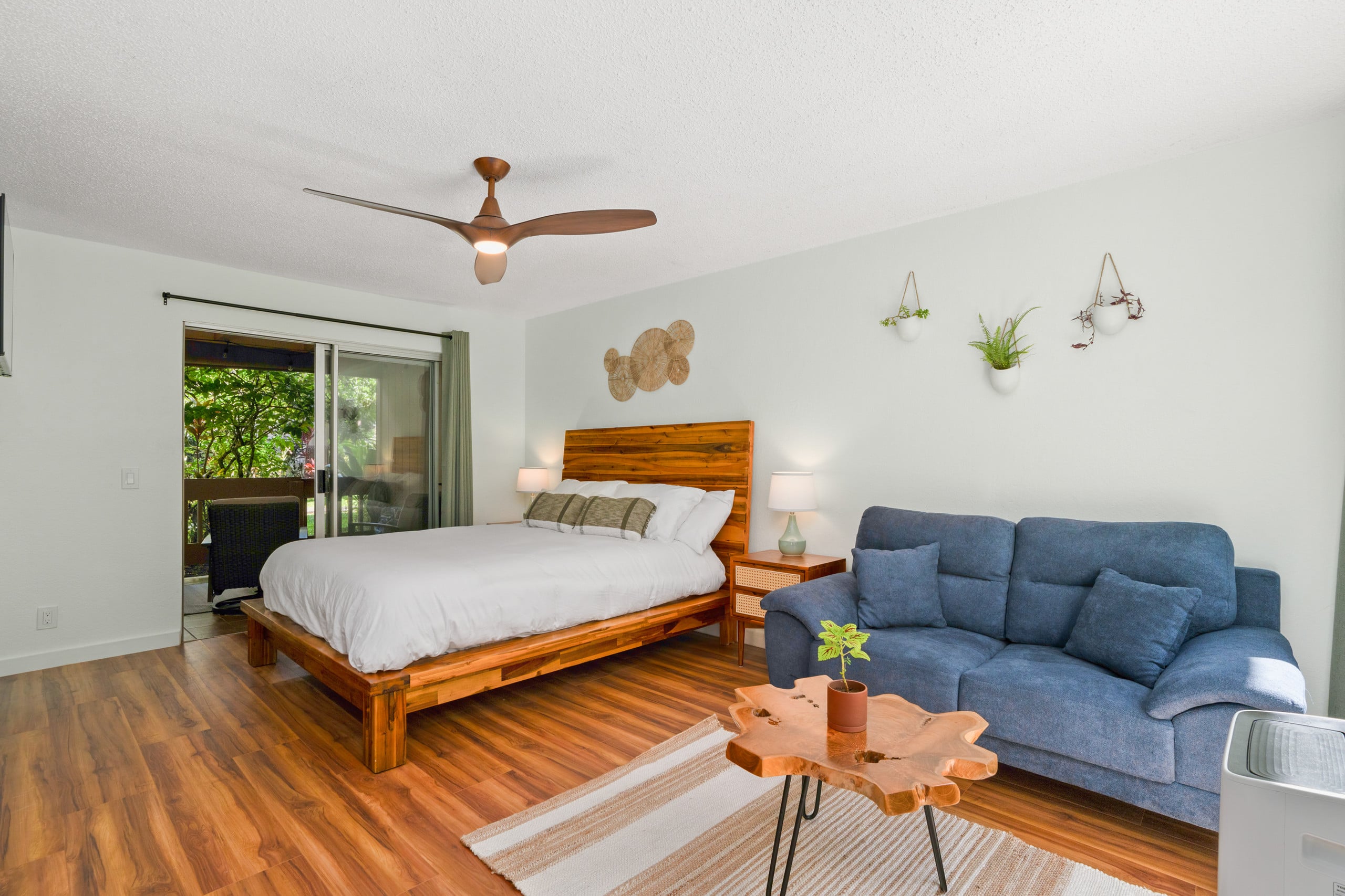 NEW Moana Retreat Studio AC, Hot Tub & Kitchenette - Main photo