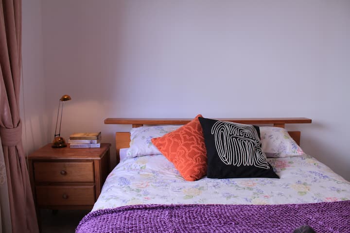 غرفة النوم 1