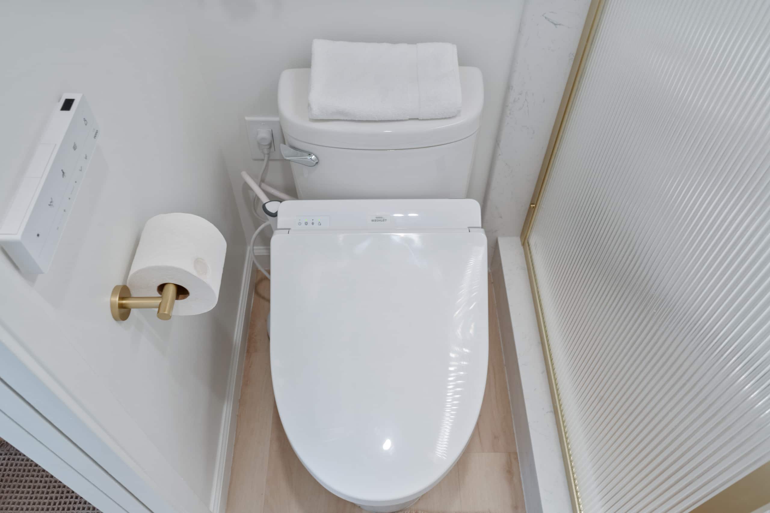 Cute 1bdr Waikiki Banyan with Free Parking! - Image 37