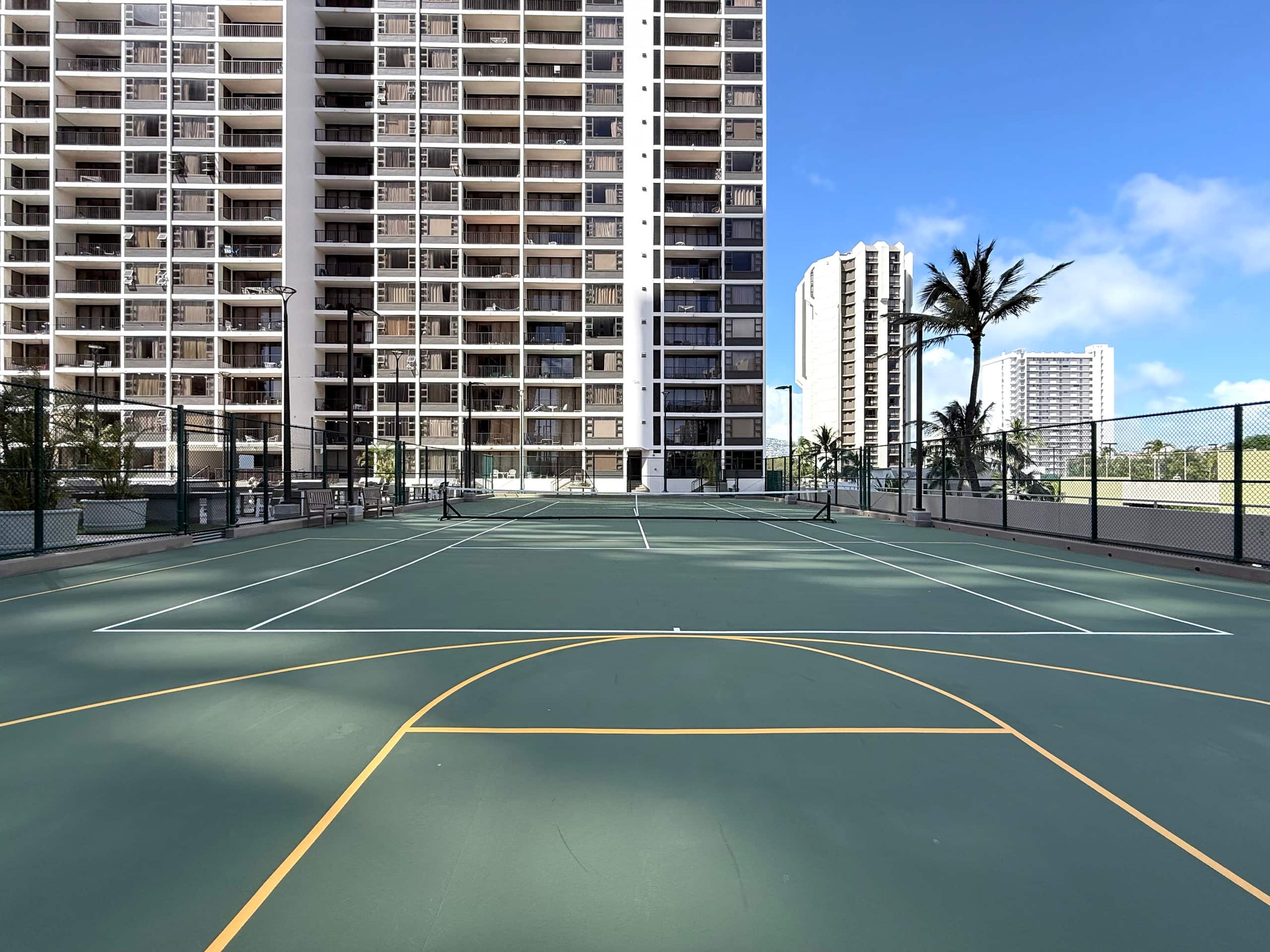Wake Up to Ocean Views! 2queen Apt w/ Free Parking - Image 56