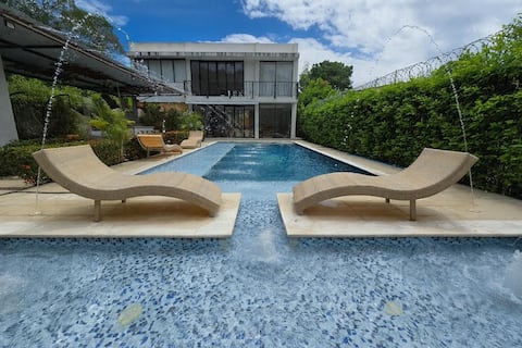 Luxury House in Ricaurte Cundinamarca