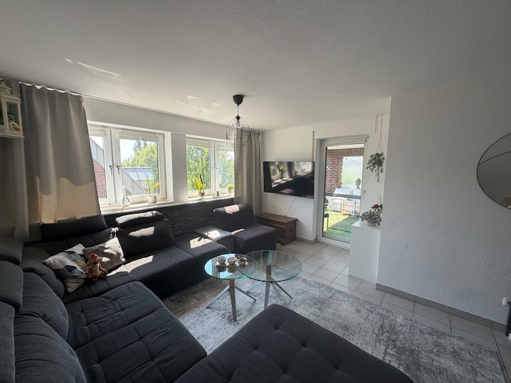 Rhine-side Apt · Bbq Terrace & Cinema Vibes - Monheim am Rhein