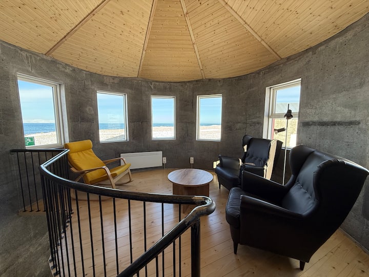 Svalbarð Guesthouse 
Unique For Nature Lovers - Islande