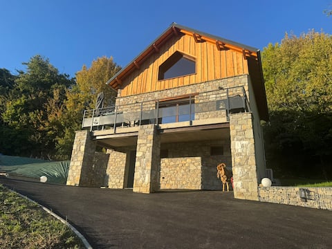 New stone & wood chalet Le DoumChou 3*