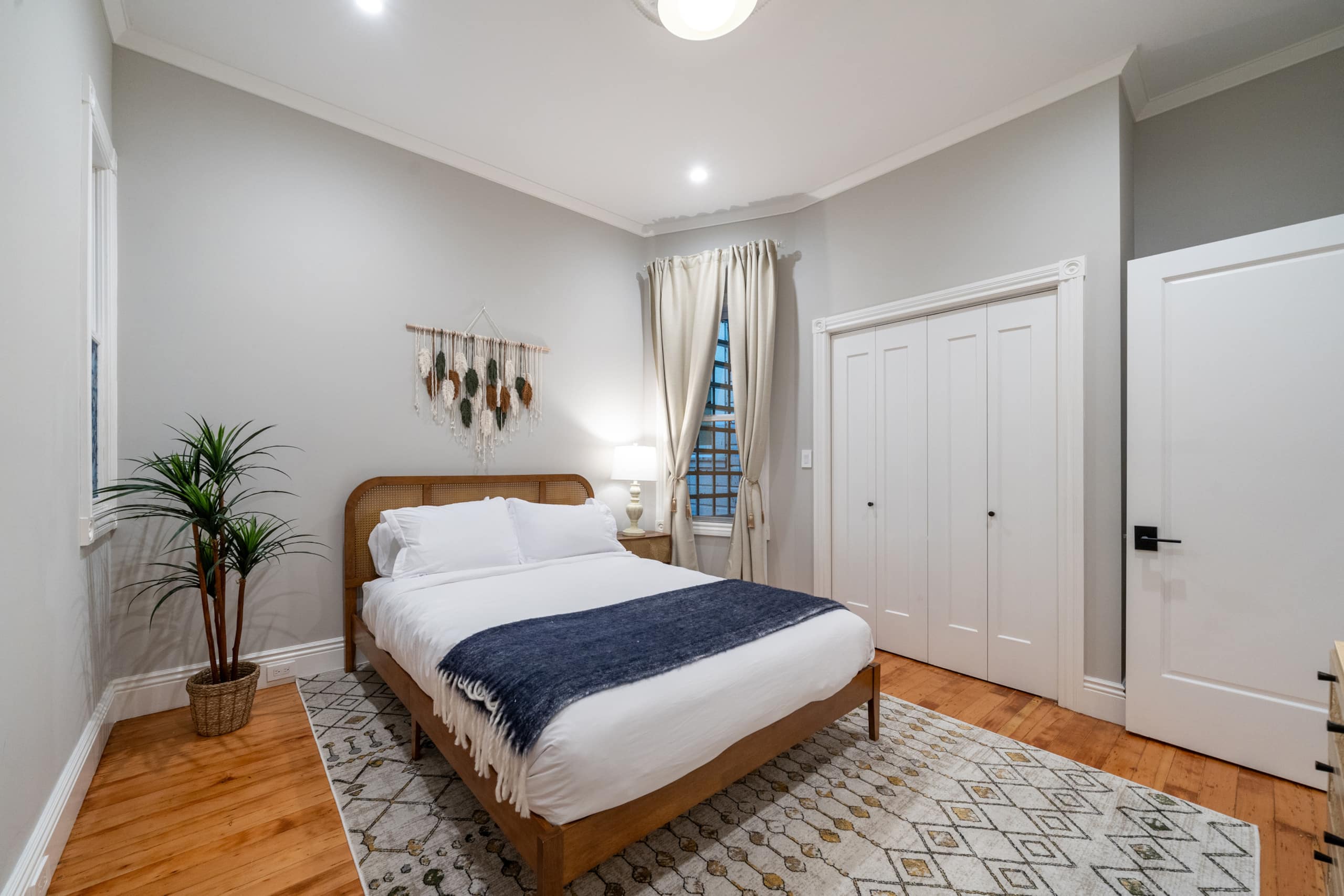 Home in San Francisco · ★4.96 · 3 bedrooms · 3 beds · 3 baths - Image 40