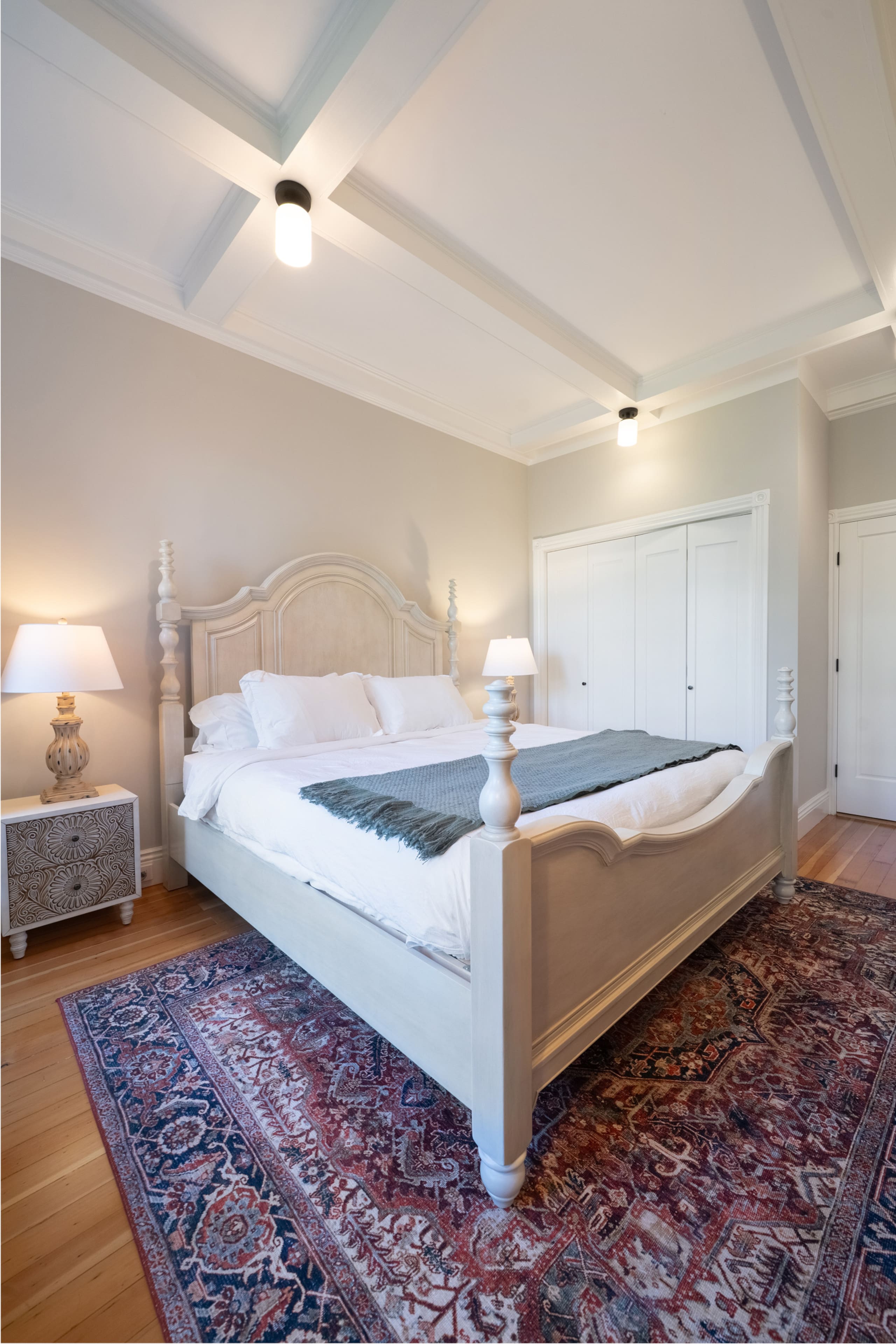 Home in San Francisco · ★4.96 · 3 bedrooms · 3 beds · 3 baths - Image 35