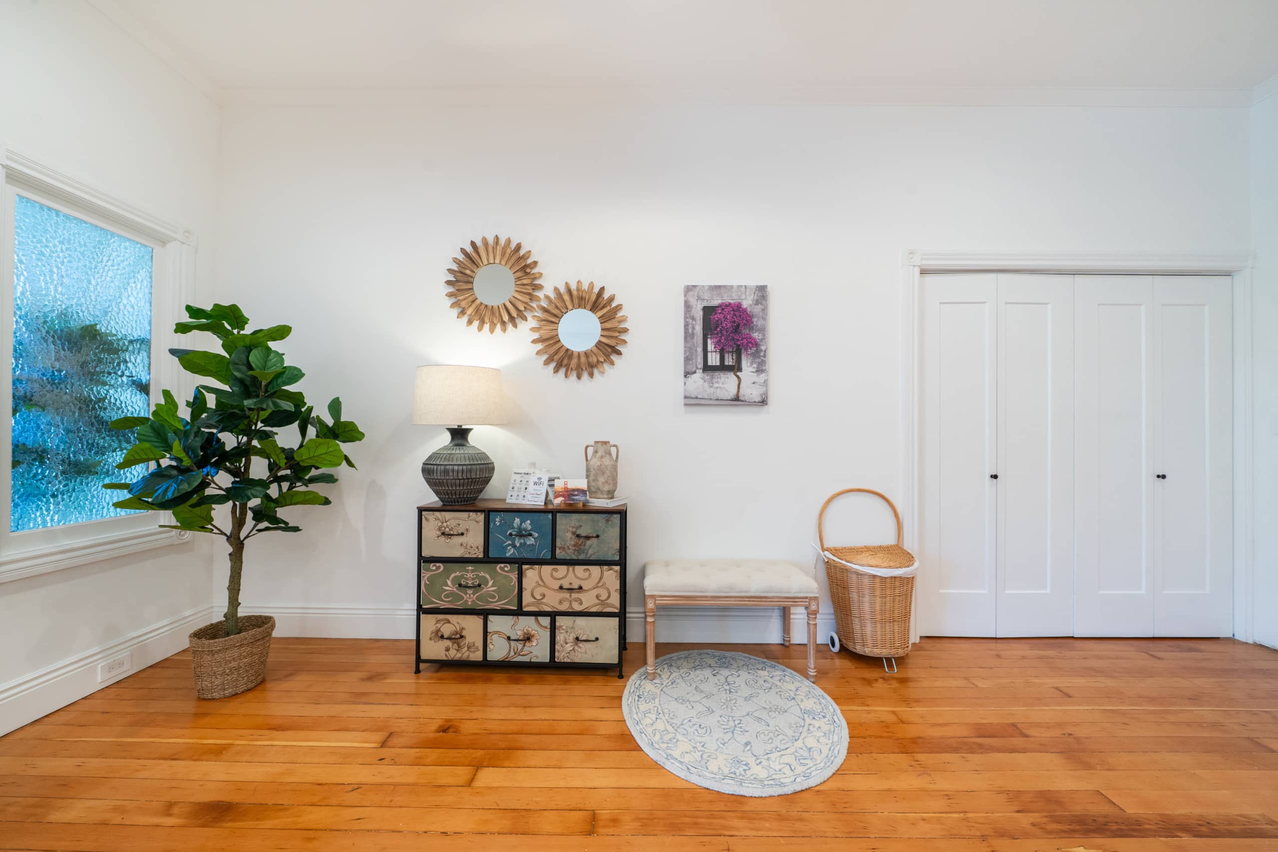 Home in San Francisco · ★4.96 · 3 bedrooms · 3 beds · 3 baths - Image 11
