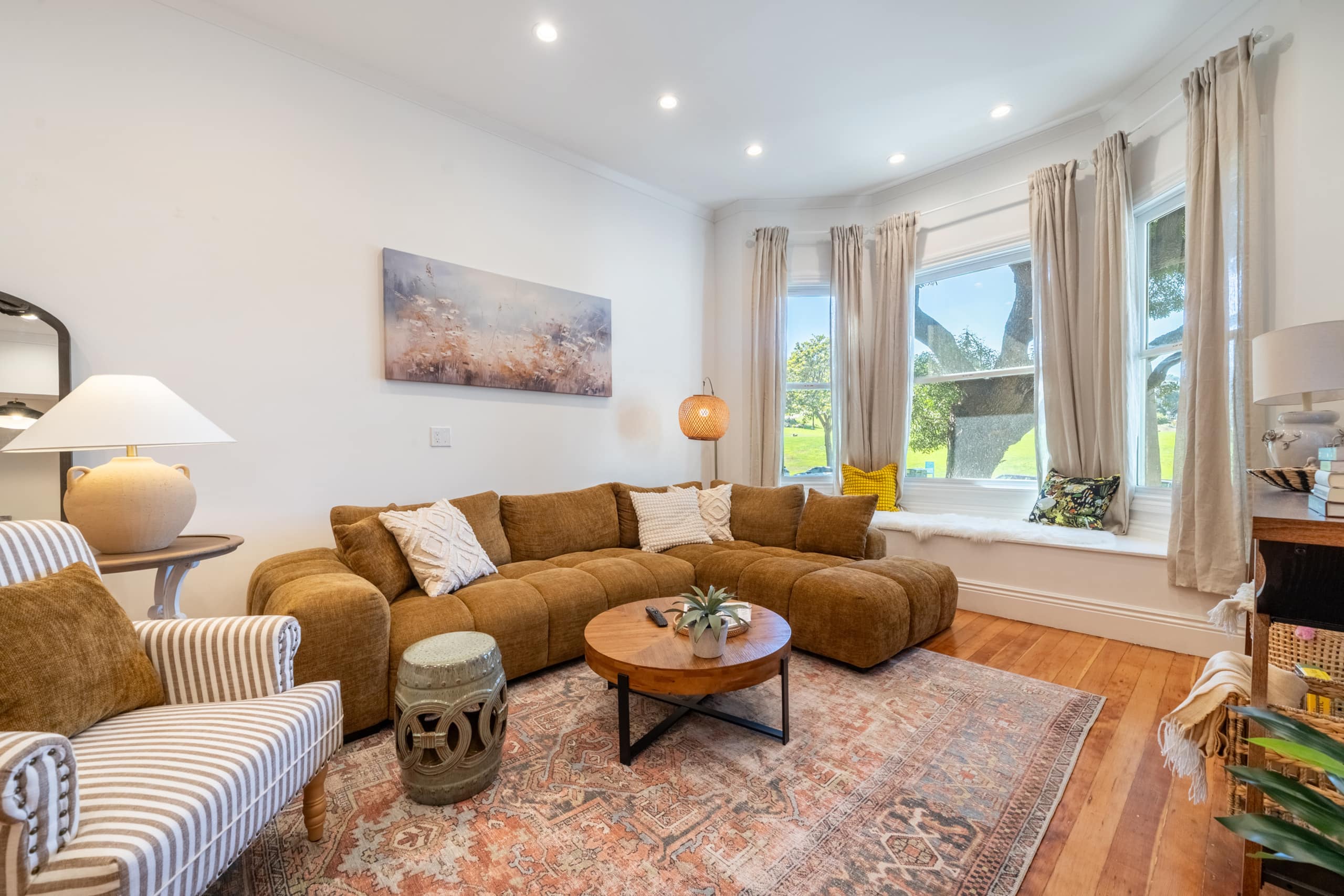 Home in San Francisco · ★4.96 · 3 bedrooms · 3 beds · 3 baths - Image 5