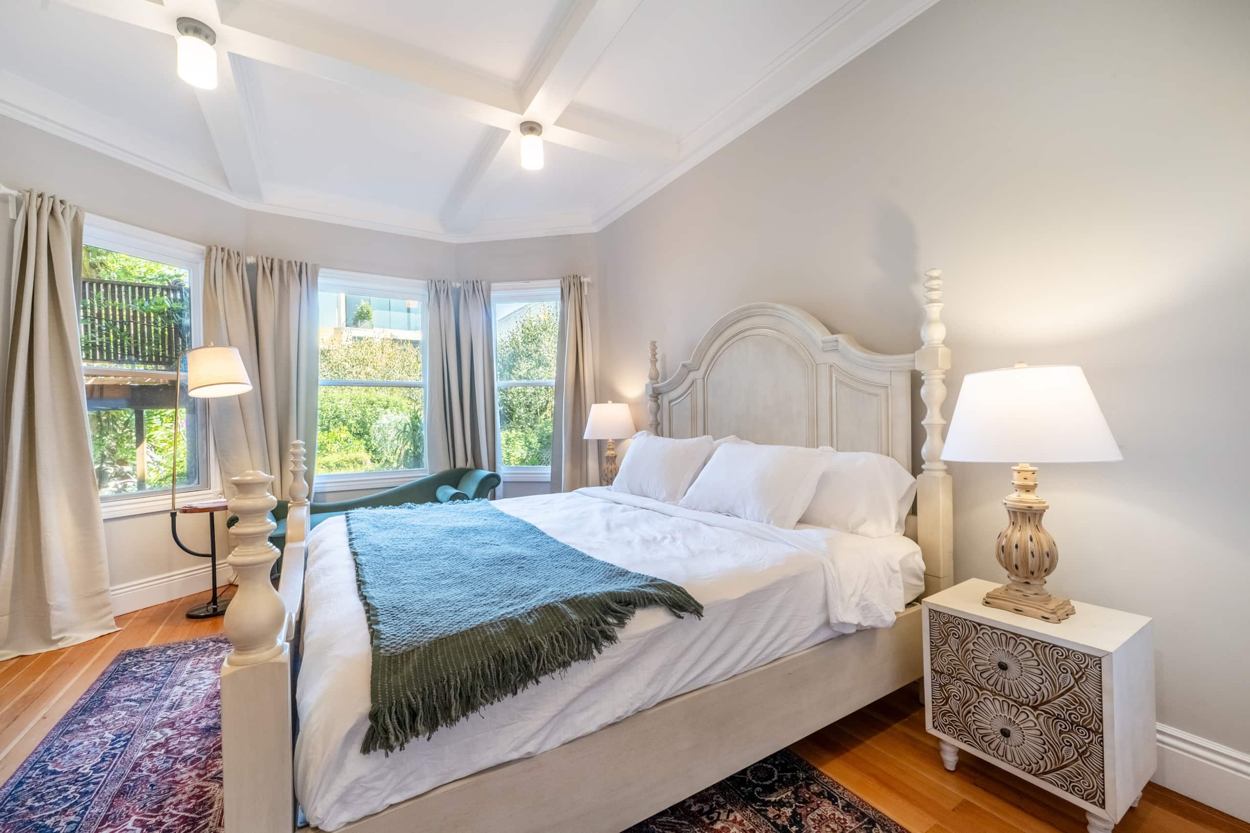 Home in San Francisco · ★4.96 · 3 bedrooms · 3 beds · 3 baths - Image 31