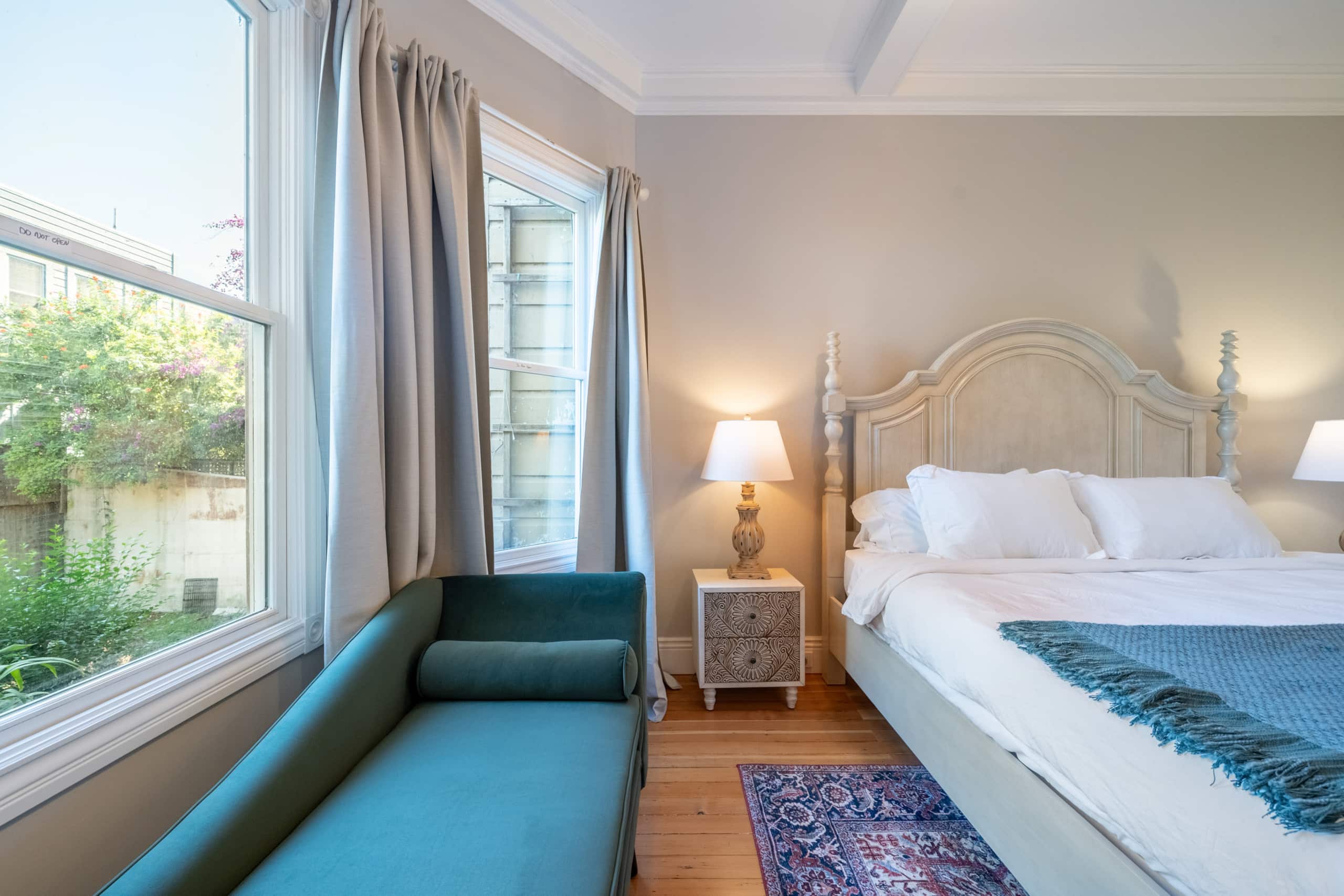 Home in San Francisco · ★4.96 · 3 bedrooms · 3 beds · 3 baths - Image 37