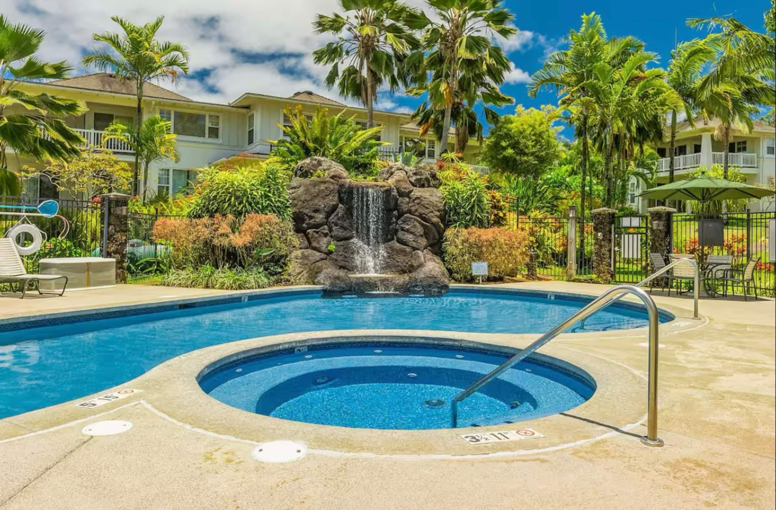 Home in Princeville · ★5.0 · 2 bedrooms · 3 beds · 2 baths - Image 34